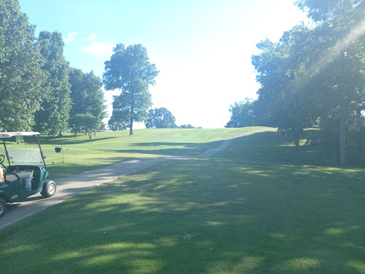 Public Golf Course «Rolling Hills Golf Course», reviews and photos, 1600 Pine Dr, Russellville, KY 42276, USA