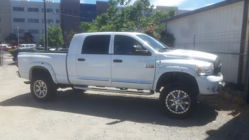 Auto Body Shop «Coach Craft Body Shop», reviews and photos, 1401 E 2nd St, Reno, NV 89502, USA