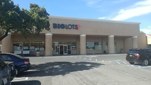 Discount Store «Big Lots», reviews and photos, 818 Alamo Dr, Vacaville, CA 95688, USA