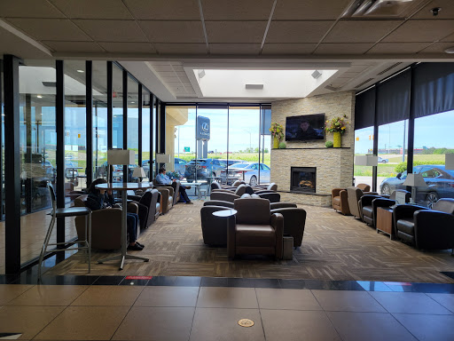 Lexus Dealer «Meade Lexus of Southfield», reviews and photos, 28300 Northwestern Hwy, Southfield, MI 48034, USA