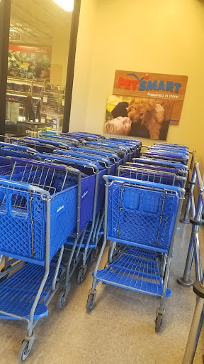Pet Supply Store «PetSmart», reviews and photos, 1521 Golden Gate Plaza, Mayfield Heights, OH 44124, USA