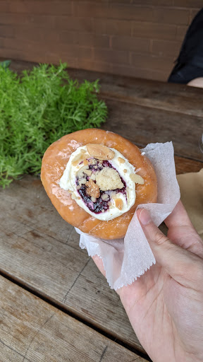 Donut Shop «Firecakes Donuts», reviews and photos, 2453 N Clark St, Chicago, IL 60657, USA