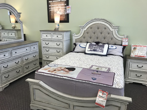 Furniture Store «Schewel Furniture Company», reviews and photos, 944 N Main St, Suffolk, VA 23434, USA