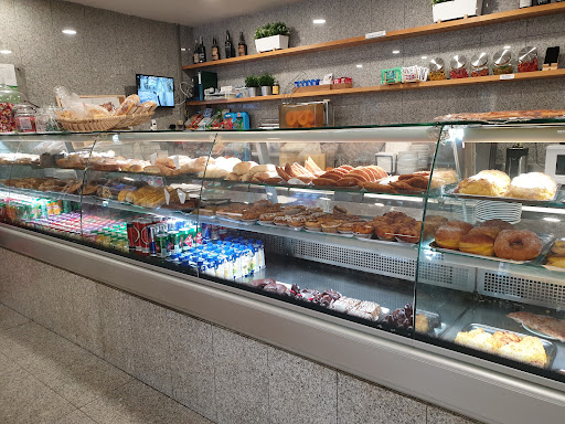 Pastelaria Vogabante - Batista & Pinho no Anadia, Aveiro
