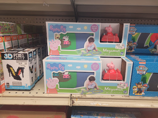 Discount Store «Bargain Hunt», reviews and photos, 3574 Soldano Boulevard, Columbus, OH 43228, USA