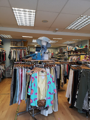 Marie Curie Charity Shop Belmont Road - Shop