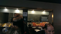 Atmosphère du Restaurant de fruits de mer Pierrot Coquillages Kiosque, Restaurant, Livraison de fruits de mer & Poissons à Marseille - n°18