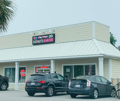Donut Shop «Flip Flops Donut Shop», reviews and photos, 129 Bogue Inlet Dr, Emerald Isle, NC 28594, USA