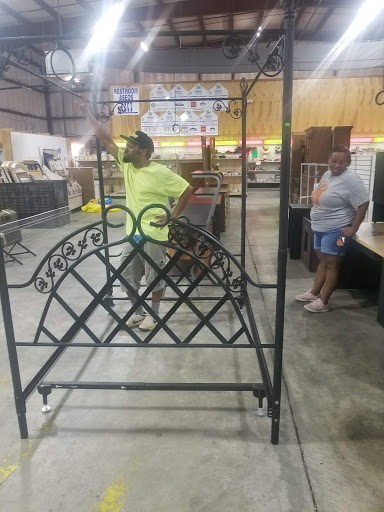 Social Services Organization «Habitat For Humanity of Berkeley County», reviews and photos