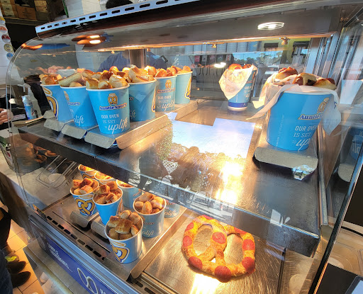 Shopping Mall «Silver Sands Premium Outlets», reviews and photos, 10562 Emerald Coast Pkwy W, Miramar Beach, FL 32550, USA