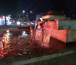 Fuente Niños Traviesos photo