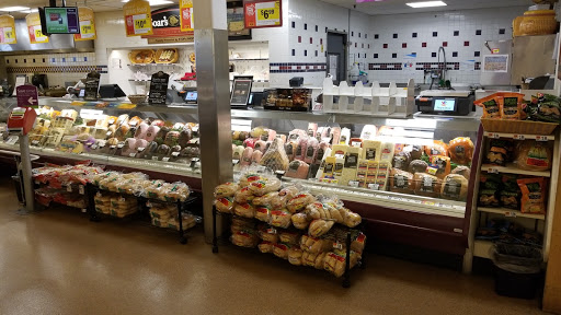 Grocery Store «Super Stop & Shop», reviews and photos, 72 Newtown Rd, Danbury, CT 06810, USA
