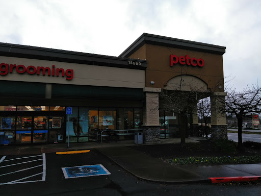 Pet Supply Store «Petco Animal Supplies», reviews and photos, 15660 SW Pacific Hwy, Tigard, OR 97224, USA