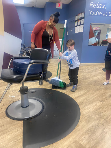 Hair Salon «Great Clips», reviews and photos, 4401 Shallowford Rd, Roswell, GA 30075, USA