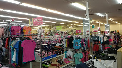 Discount Store «Fallas Discount Stores», reviews and photos, 2405 Geer Rd, Turlock, CA 95382, USA