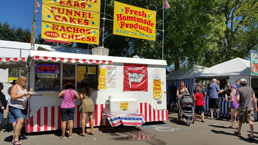 Park «Jessie Mays Community Center», reviews and photos, 30975 NW Hillcrest St, North Plains, OR 97133, USA