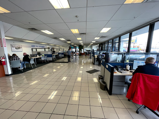 Subaru Dealer «Mark Miller Subaru Midtown», reviews and photos, 3535 State St, Salt Lake City, UT 84115, USA