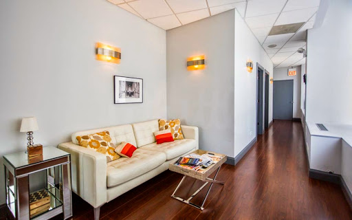 Beauty Salon «Fuga Centro Salon & Spa», reviews and photos, 8 S Michigan Ave #200, Chicago, IL 60603, USA