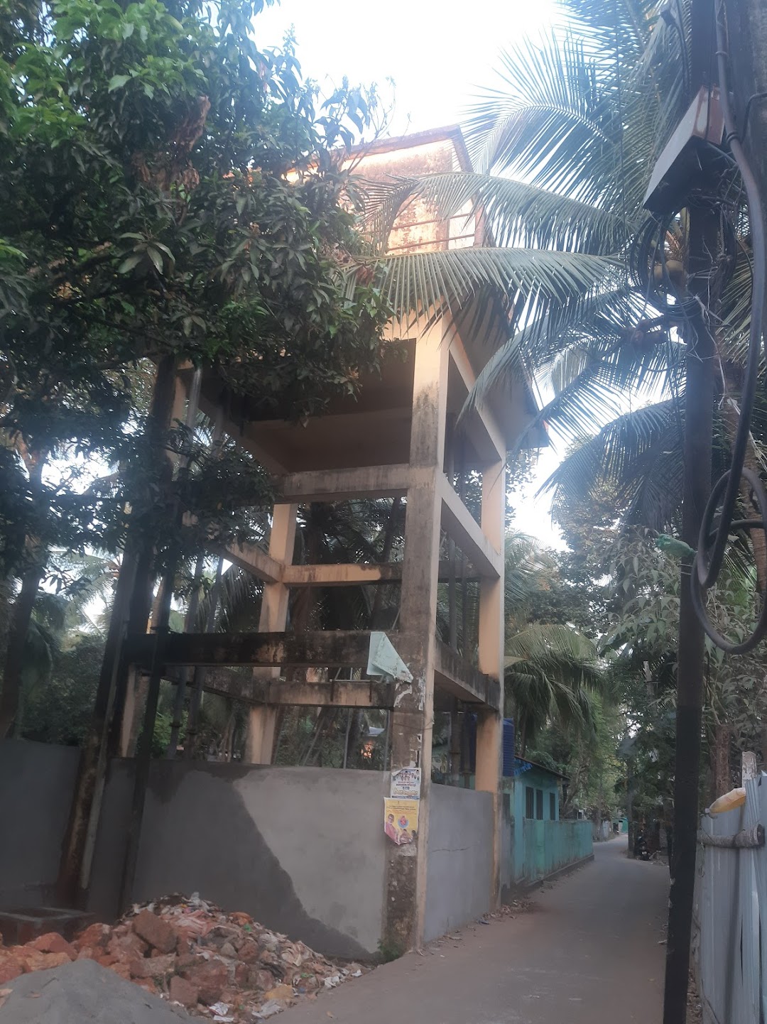 പമ്പ് ഹൗസ് ചീരാൻ കടപ്പുറം