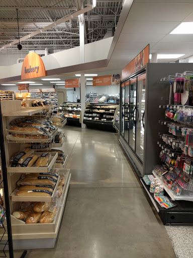 Grocery Store «Meijer», reviews and photos, 2160 Hartland Rd, Hartland, MI 48353, USA