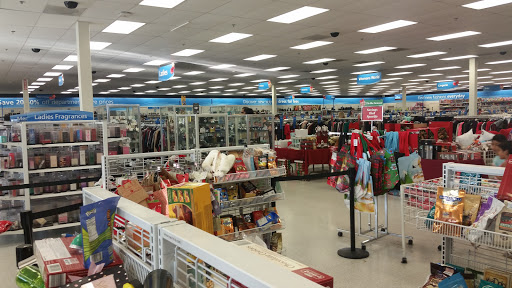 Clothing Store «Ross Dress for Less», reviews and photos, 20618 I-45, Spring, TX 77373, USA