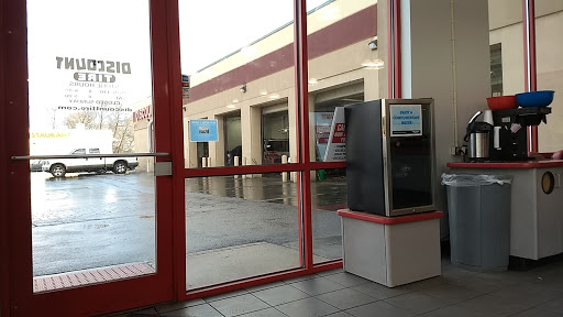 Tire Shop «Discount Tire Store - Oak Lawn, IL», reviews and photos, 6635 95th St, Oak Lawn, IL 60453, USA