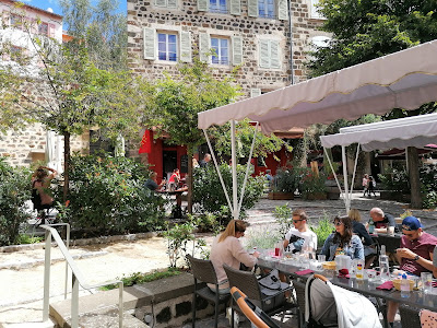 Le Nomad à Le Puy-en-Velay