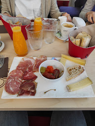 Photo n°25 de 1924 Un Monde de Cafés Strasbourg- Les Procaféinistes à Strasbourg ()