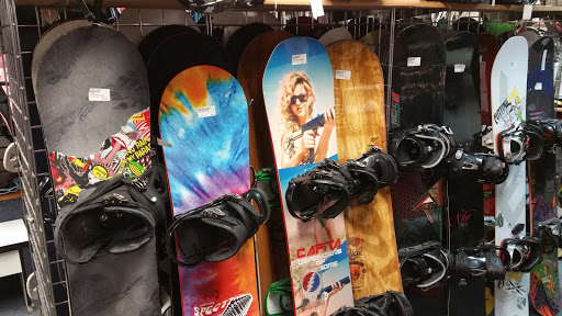 Sporting Goods Store «Play It Again Sports», reviews and photos, 15 S Main St, West Hartford, CT 06107, USA