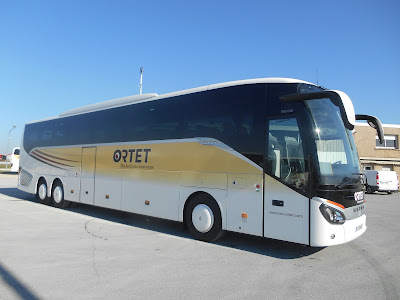 Autocars Ortet à Mondavezan