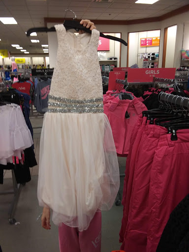 Shopping Mall «River Hills Mall», reviews and photos, 1850 Adams St, Mankato, MN 56001, USA