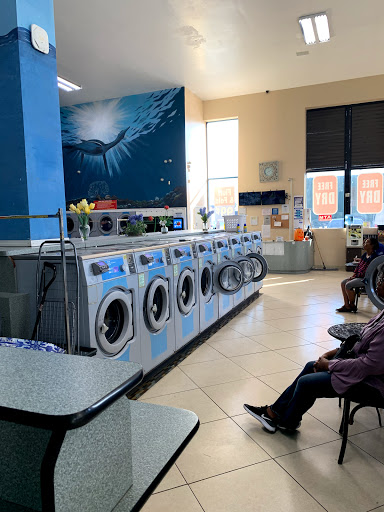 Laundromat «Three Kids Laundromat», reviews and photos, 2745 W Manchester Blvd, Inglewood, CA 90305, USA