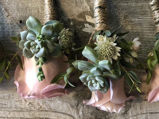 Florist «Foothills Floral Gallery», reviews and photos, 4647 E Chandler Blvd # 10, Phoenix, AZ 85048, USA