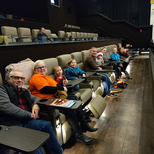 Movie Theater «AMC Dine-In Cincinnati 9», reviews and photos, 7490 Beechmont Ave, Cincinnati, OH 45255, USA