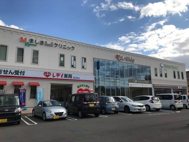 セブン-イレブン 香川県立中央病院前店