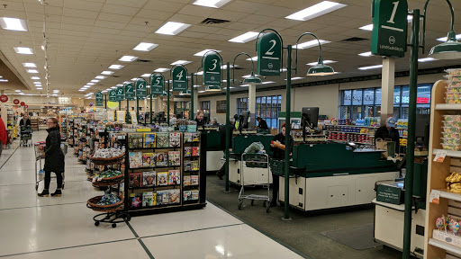 Grocery Store «Lunds & Byerlys Highland Park», reviews and photos, 2128 Ford Pkwy, St Paul, MN 55116, USA
