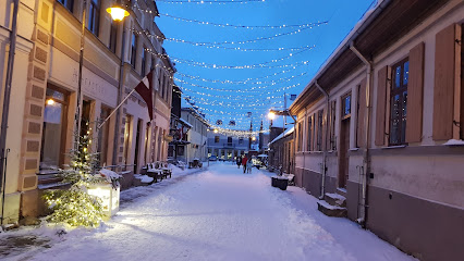 Baznīcas ielas stāvvieta