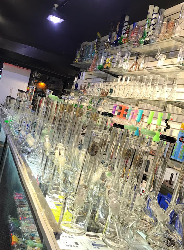 Tobacco Shop «Pipes & Stuff | Smoke - Vape Shop», reviews and photos, 2384 Hempstead Turnpike, East Meadow, NY 11554, USA