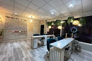 Von Mia Beauty . Get Nailed at Third Ave Naples image