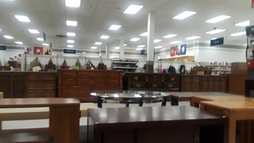 Thrift Store «Deseret Industries Thrift Store», reviews and photos, 17935 Aurora Ave N, Shoreline, WA 98133, USA