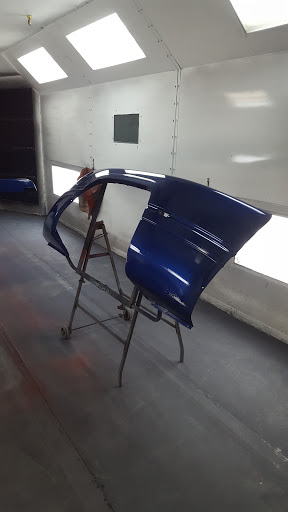 Auto Body Shop «Maaco Collision Repair & Auto Painting», reviews and photos, 3113 E Main St, Mesa, AZ 85213, USA