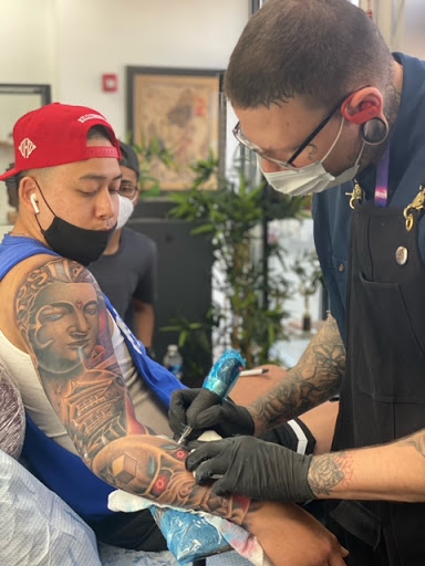 Tattoo Shop «Omkara Tattoo», reviews and photos, 510 Washington Ave, Philadelphia, PA 19147, USA