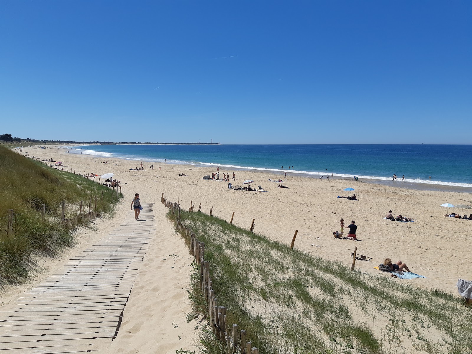 Foto von Petit Bec beach mit beiger sand Oberfläche
