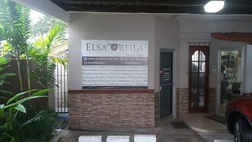 Elsa Orfila, Instituto de Belleza