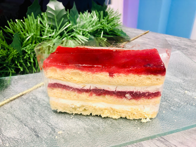 Telefonszám: Jégvarázs Cukrászda