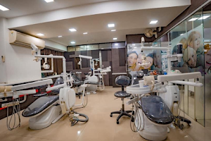 Global Dental Clinic CG road image
