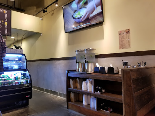 Shopping Mall «Brentwood Place Shopping Center», reviews and photos, 12019 Wilshire Blvd, Los Angeles, CA 90049, USA