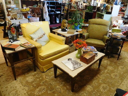 Antique Store «Antiques & Rusty Relics», reviews and photos, 3570 Fancher Rd, Holley, NY 14470, USA