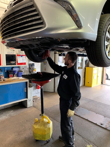 Auto Repair Shop «Welsh Automotive Specialties», reviews and photos, 401 Lincoln Hwy, Exton, PA 19341, USA