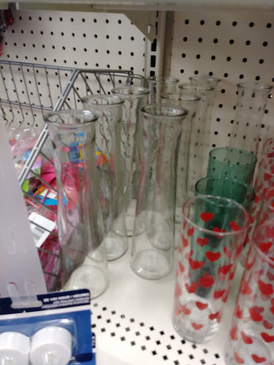 Dollar Store «Dollar Tree», reviews and photos, 7934 Belair Rd, Nottingham, MD 21236, USA